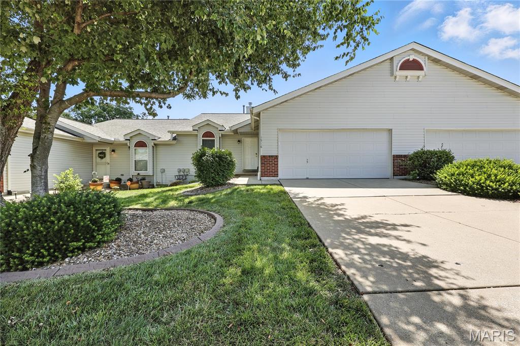 1516 Lienemann Drive 26 Property Photo 1