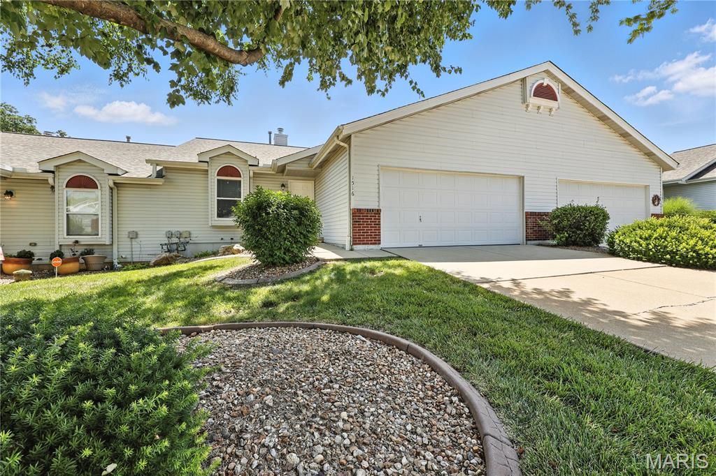 1516 Lienemann Drive 26 Property Photo 5