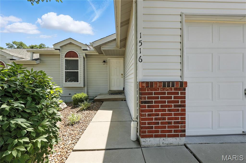 1516 Lienemann Drive 26 Property Photo 6