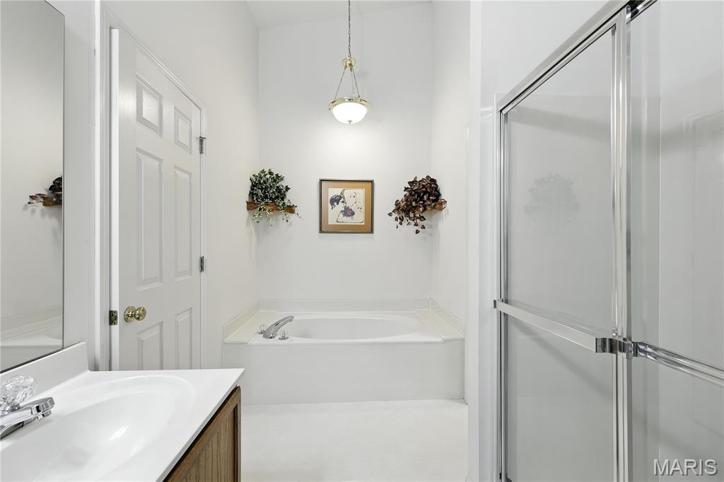 1516 Lienemann Drive 26 Property Photo 35