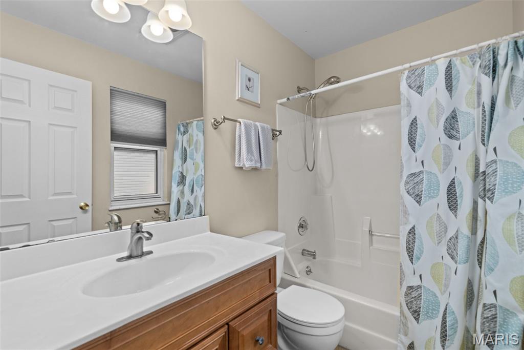 2925 Collier Avenue Property Photo 33