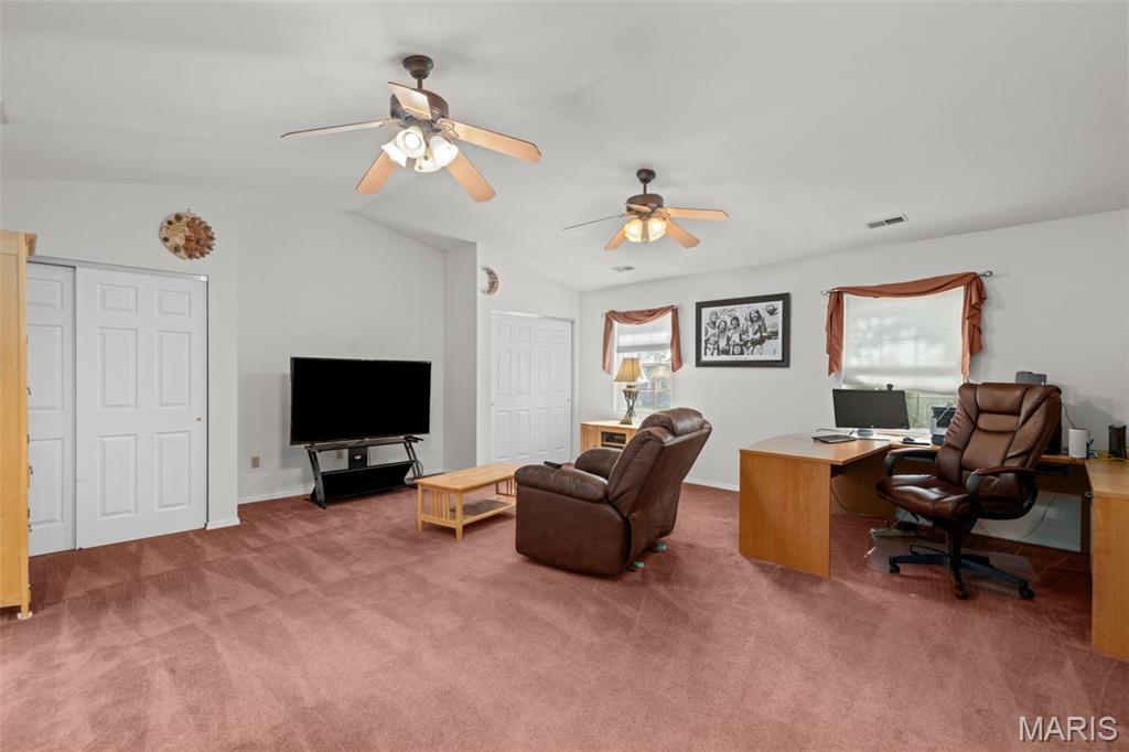 2925 Collier Avenue Property Photo 38