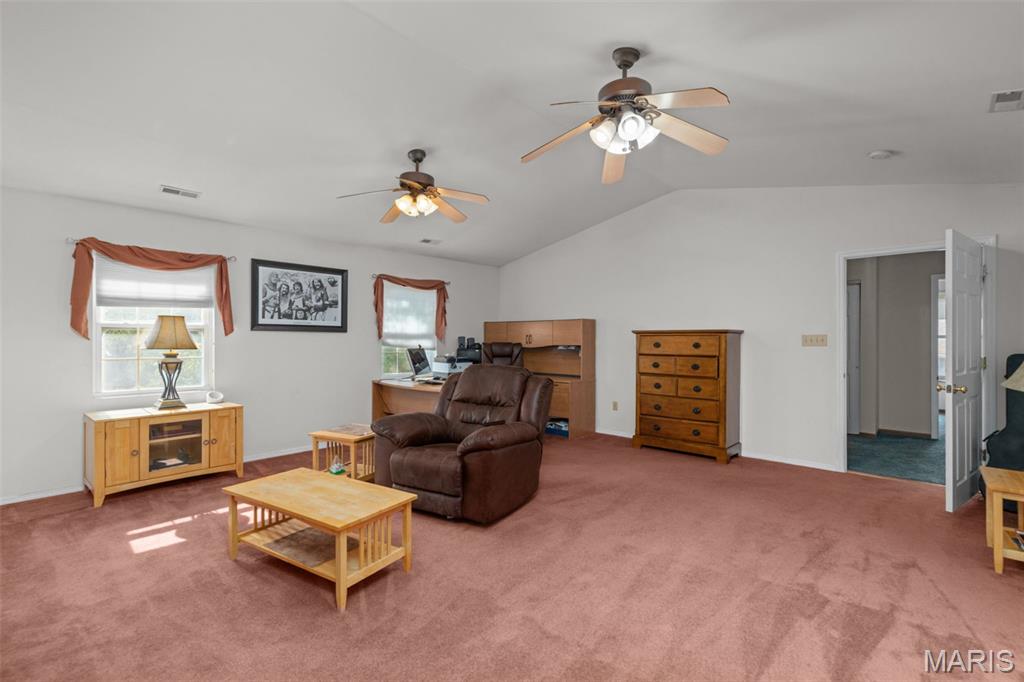 2925 Collier Avenue Property Photo 39