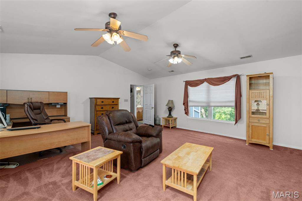 2925 Collier Avenue Property Photo 40