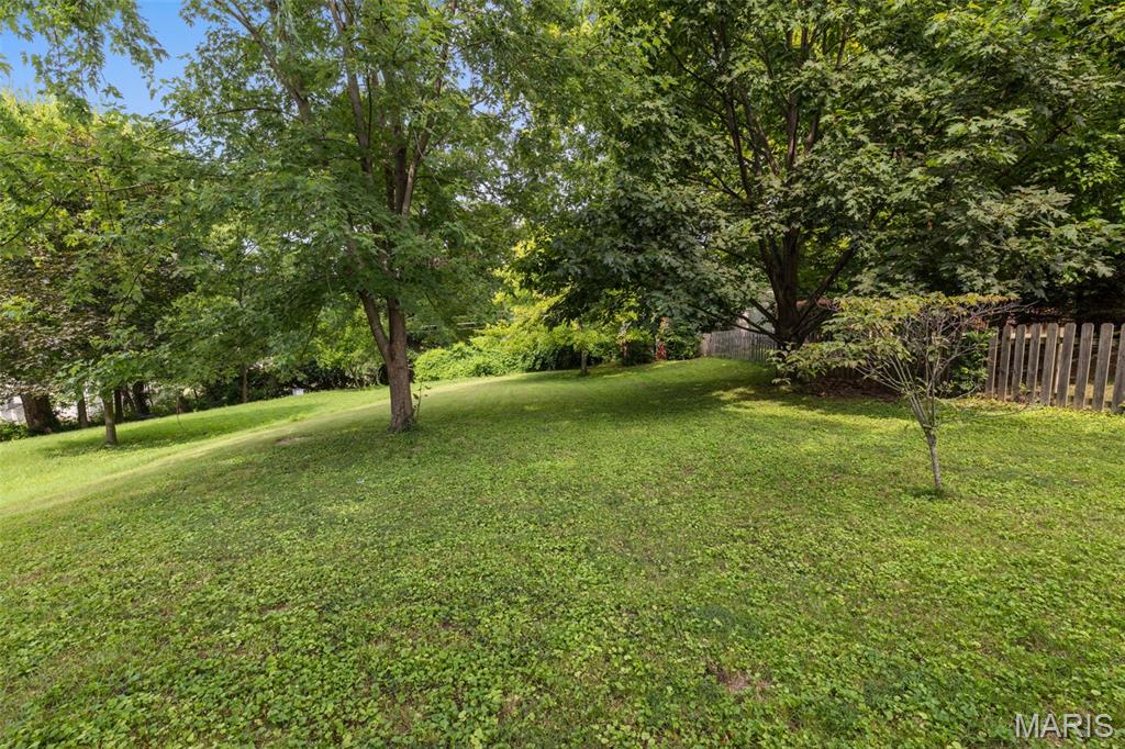 2925 Collier Avenue Property Photo 57