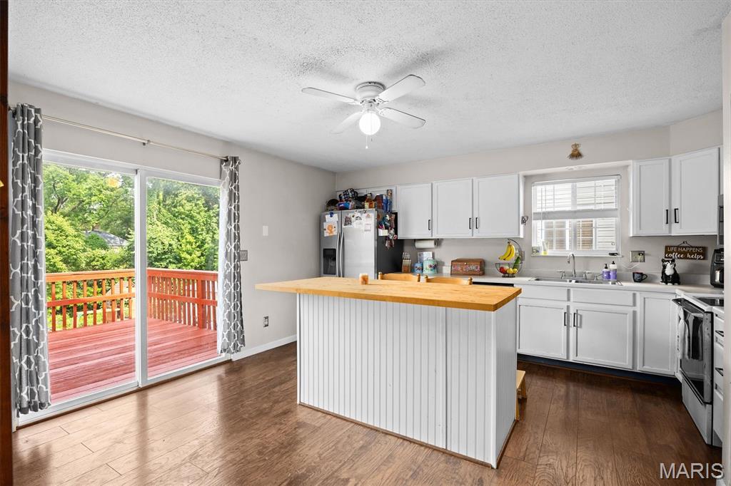 510 N Combs Avenue Property Photo 16