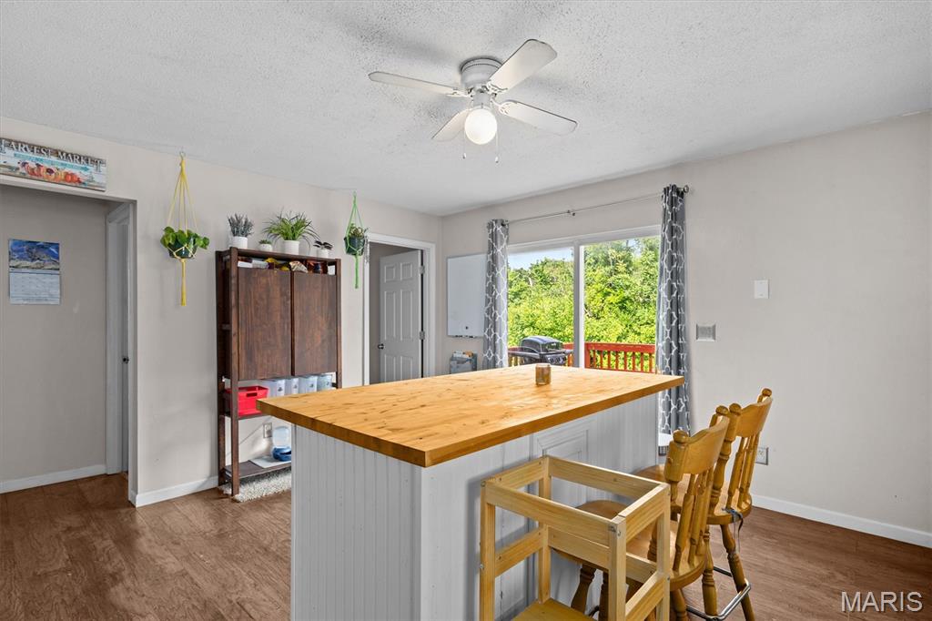 510 N Combs Avenue Property Photo 19