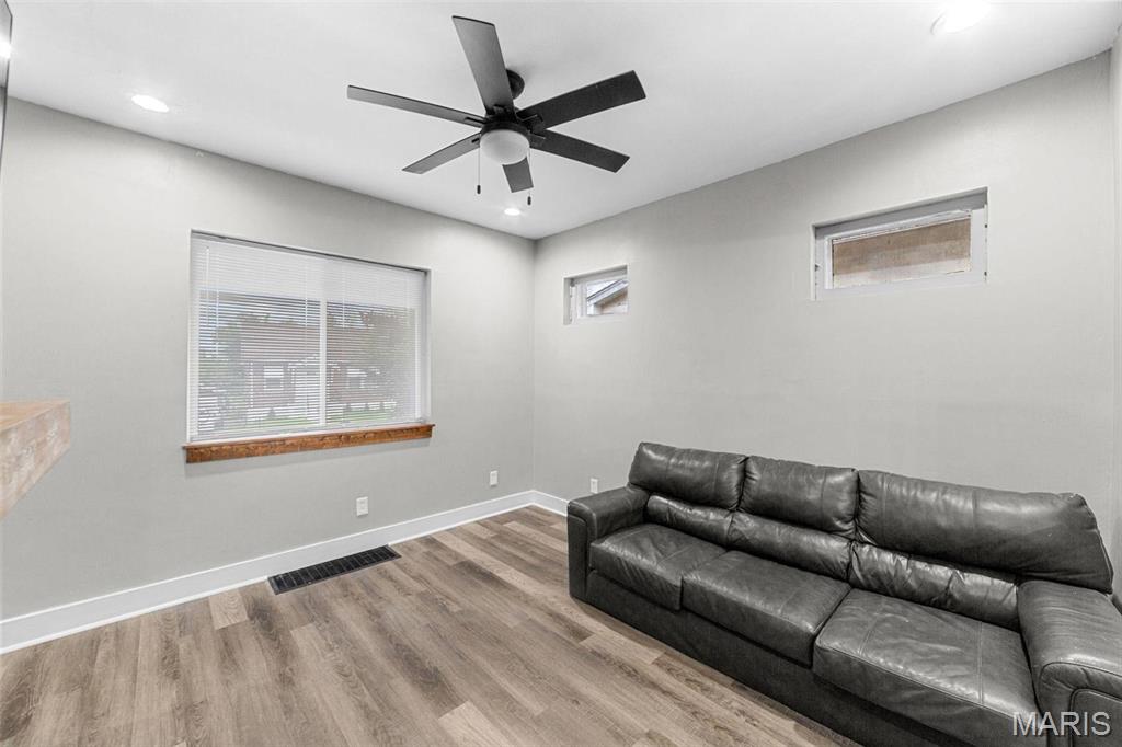 1607 Bradford Avenue Property Photo 6