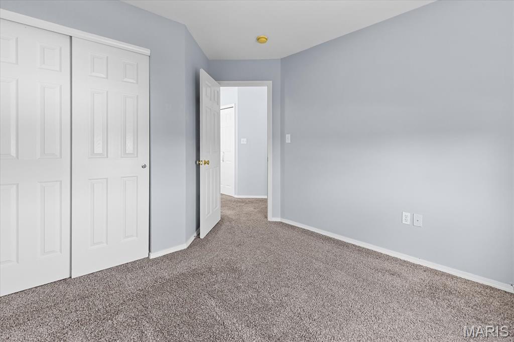 323 Tyndale Drive 13 Property Photo 16