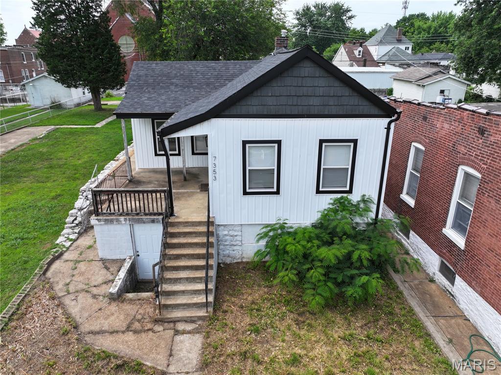 7353 Virginia Avenue Property Photo 1