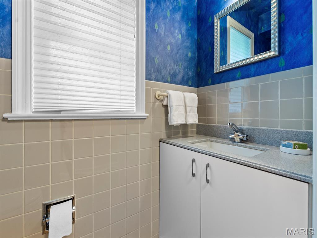 7642 Carswold Drive Property Photo 14