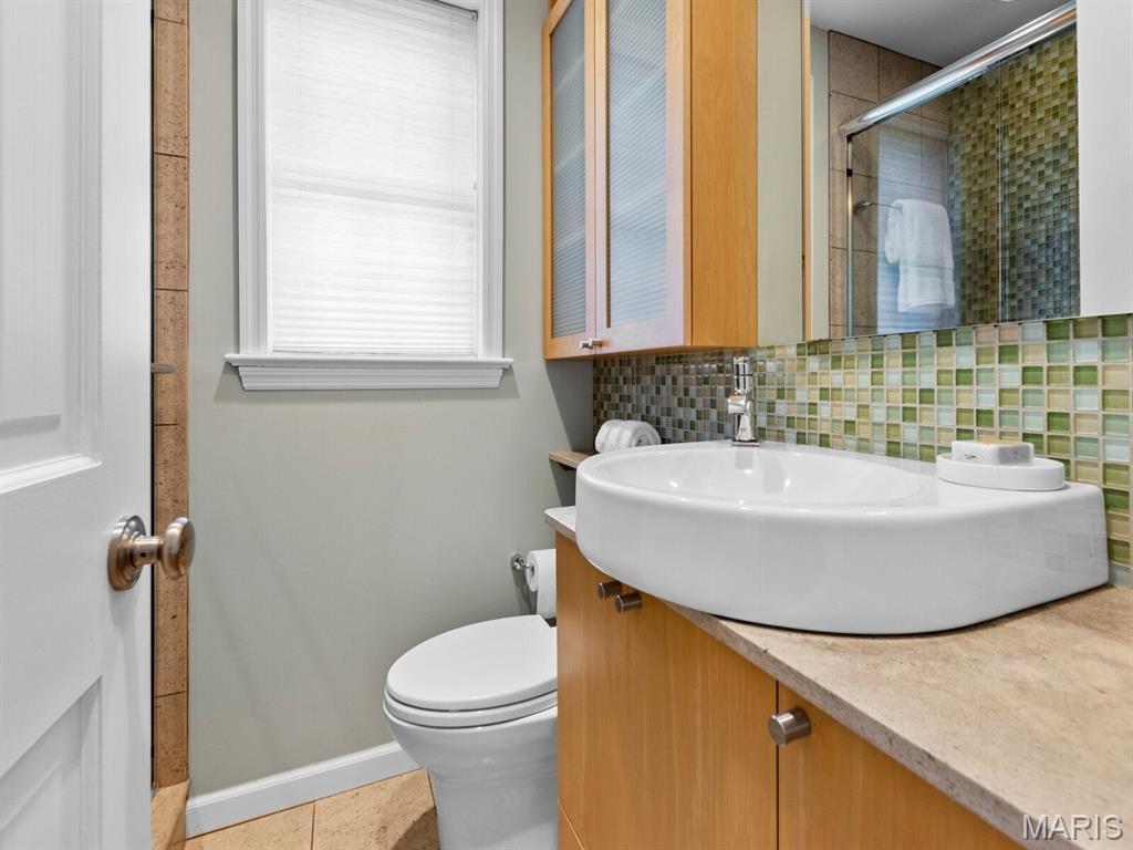 7642 Carswold Drive Property Photo 16