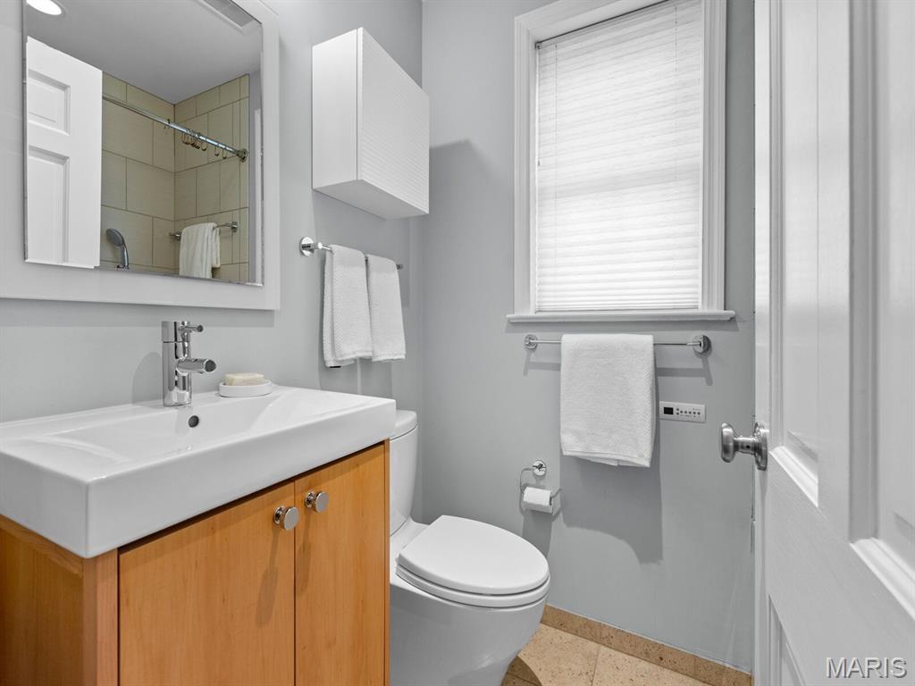 7642 Carswold Drive Property Photo 19