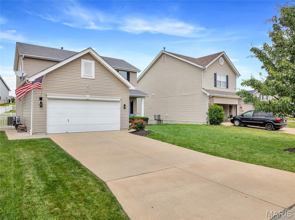 1217 Woodgrove Park Drive Property Photo 3