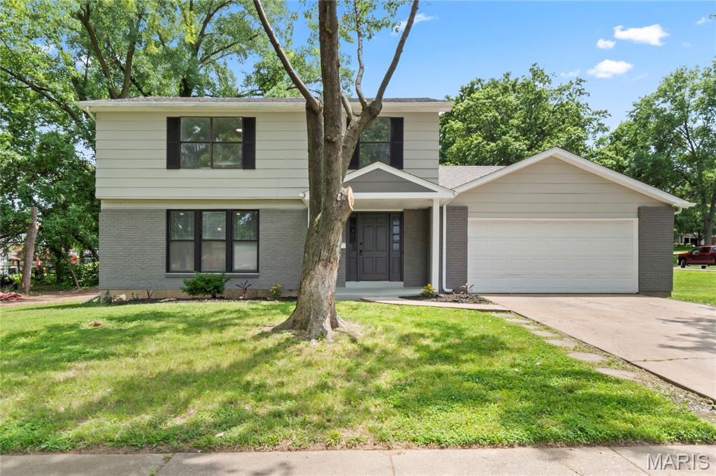 2462 Pontchartrain Drive Property Photo 1
