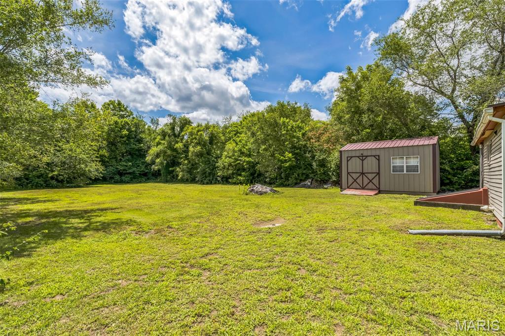 2416 Mary Street Property Photo 13