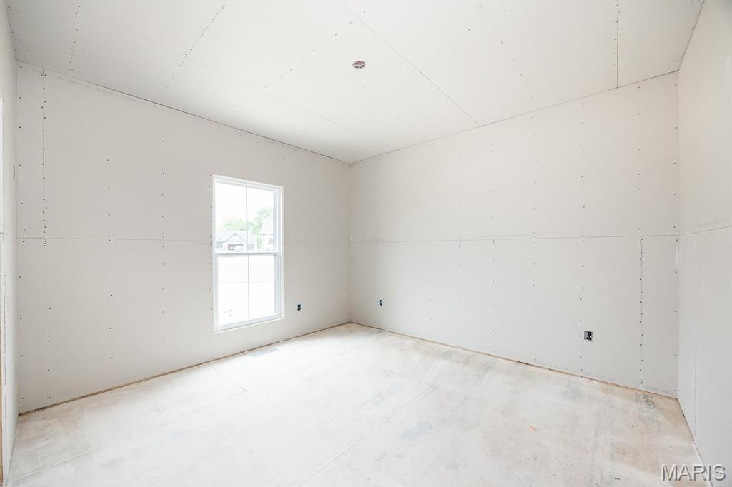505 Master Court Property Photo 13