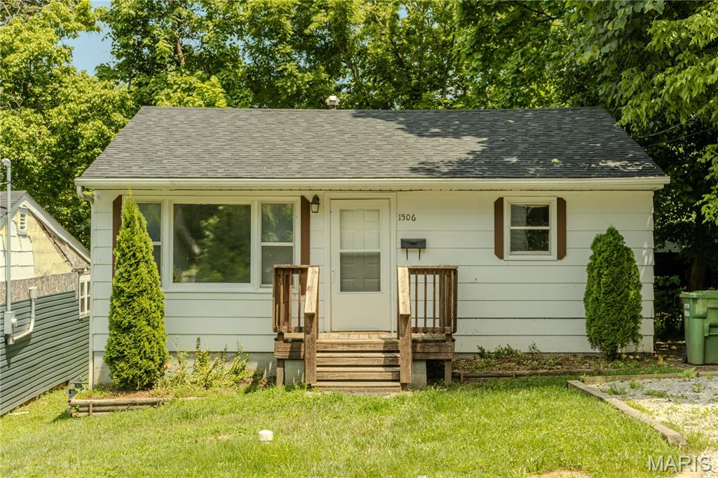 1506 Heller Street Property Photo 1