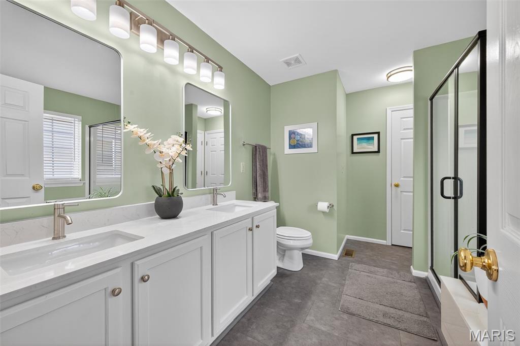 2426 Guardian Court Property Photo 34