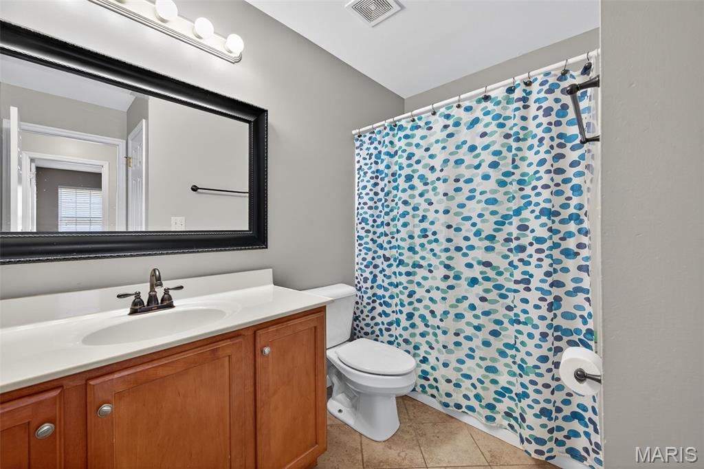 2426 Guardian Court Property Photo 45