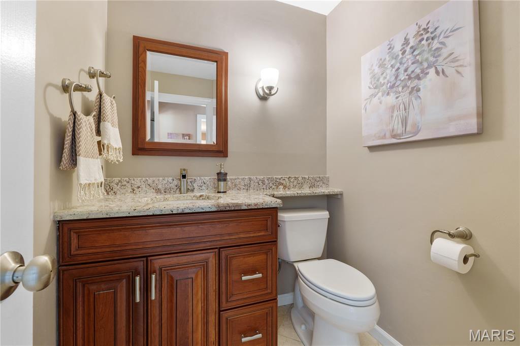 255 W Manor Drive Property Photo 7