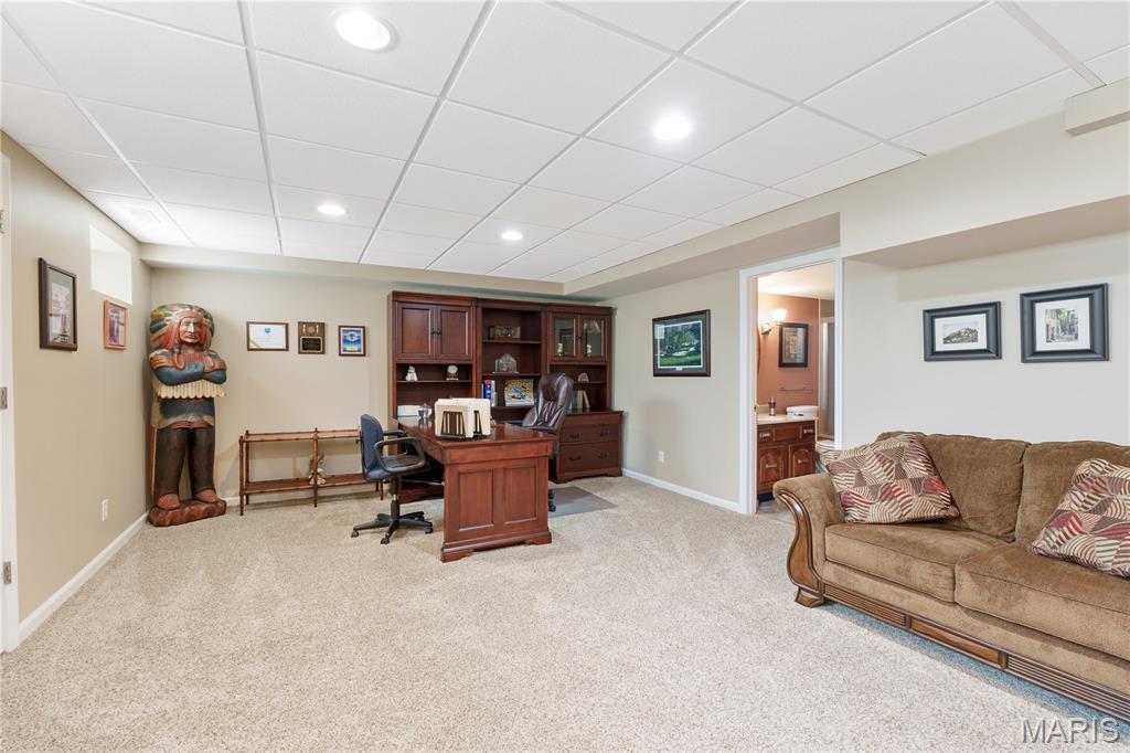 255 W Manor Drive Property Photo 38