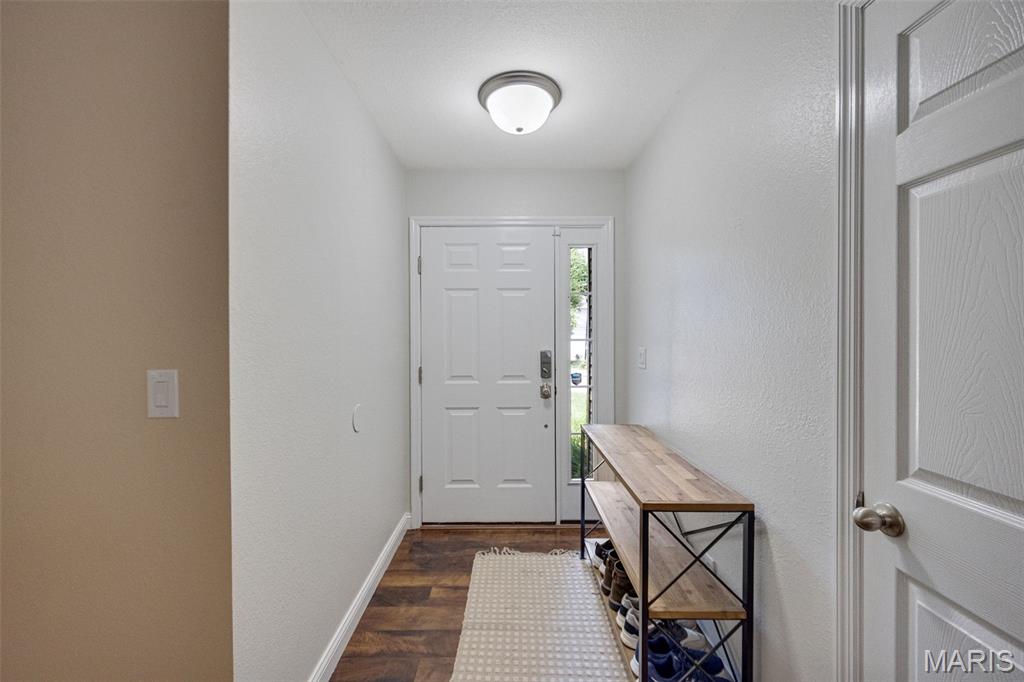 2908 Elderwood Circle Property Photo 6