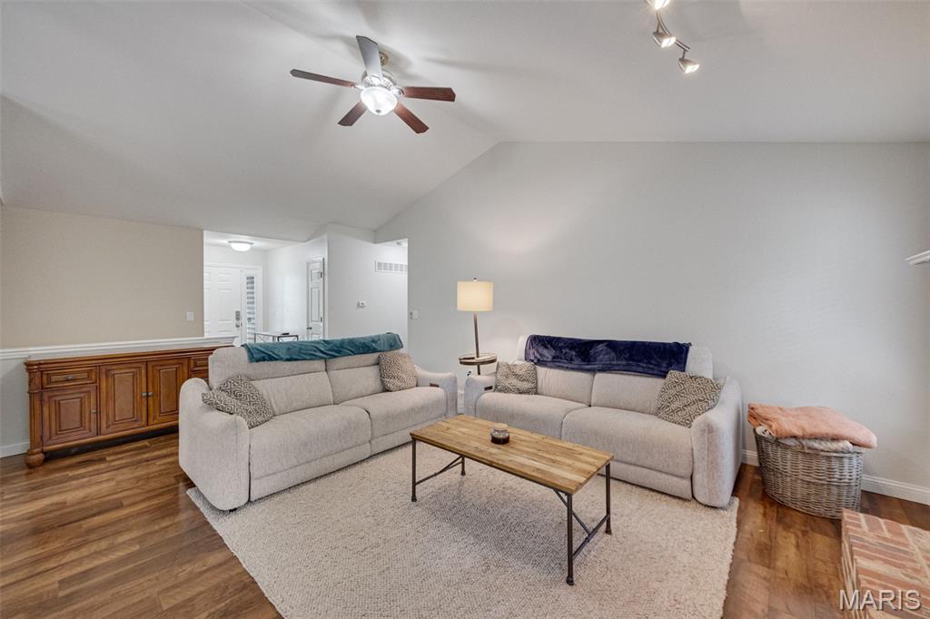 2908 Elderwood Circle Property Photo 7