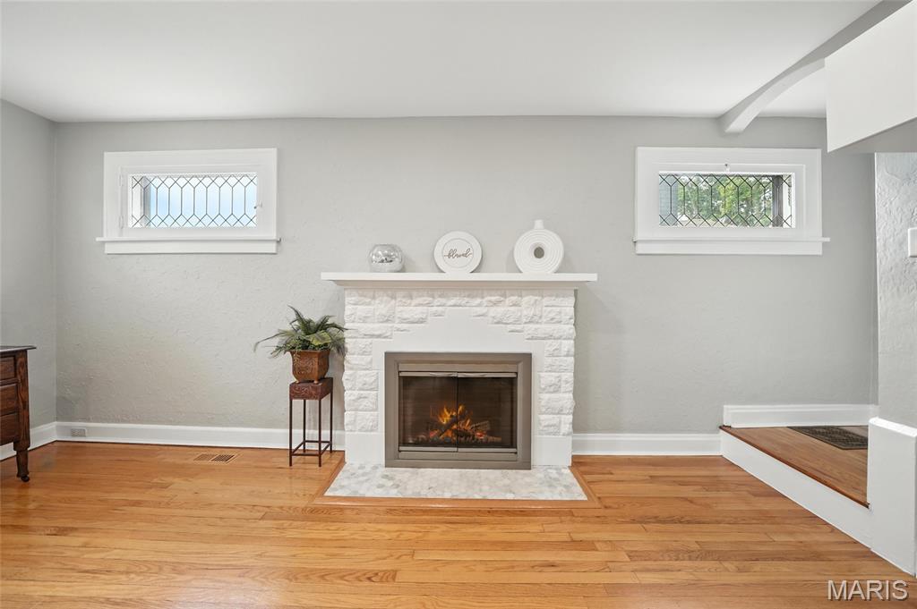 5107 Shrewsbury Avenue Property Photo 5