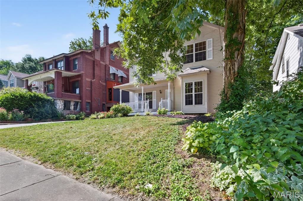 432 Clark Avenue Property Photo 3