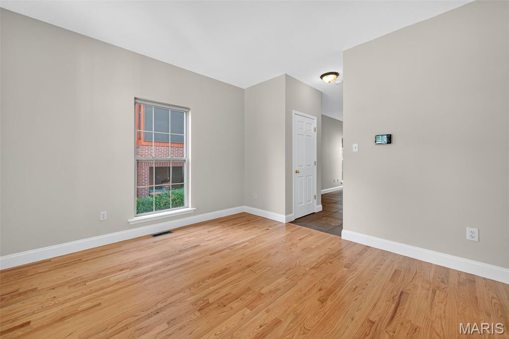 432 Clark Avenue Property Photo 11
