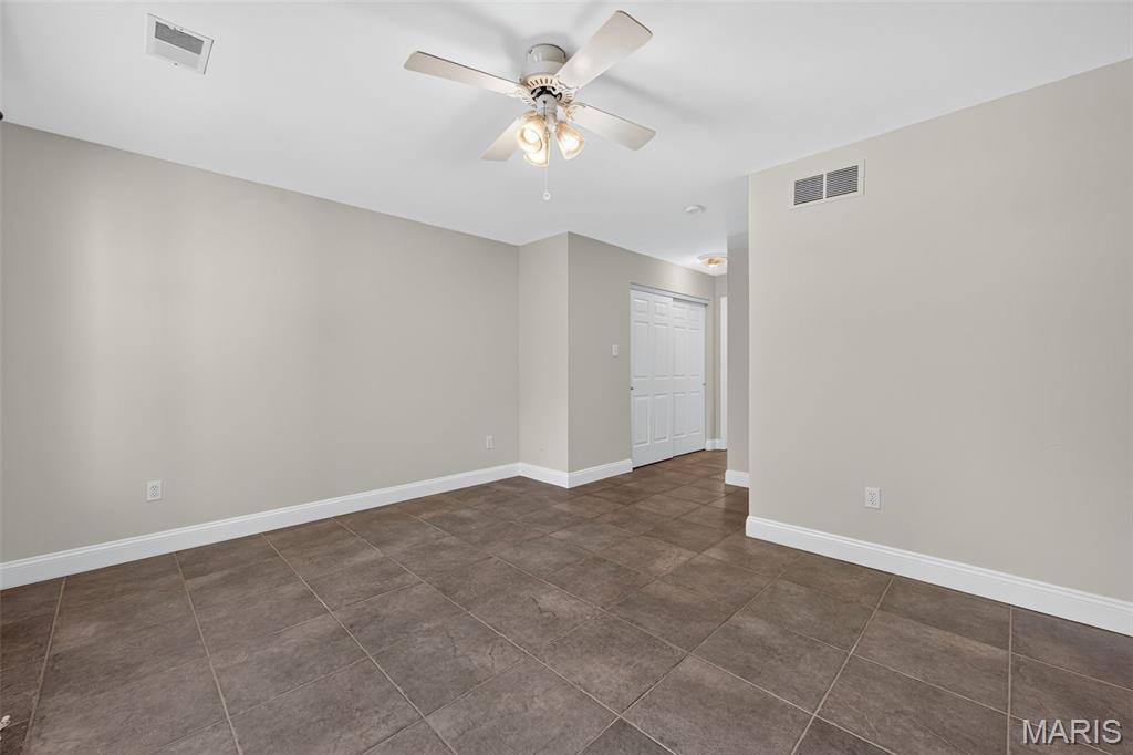 432 Clark Avenue Property Photo 27