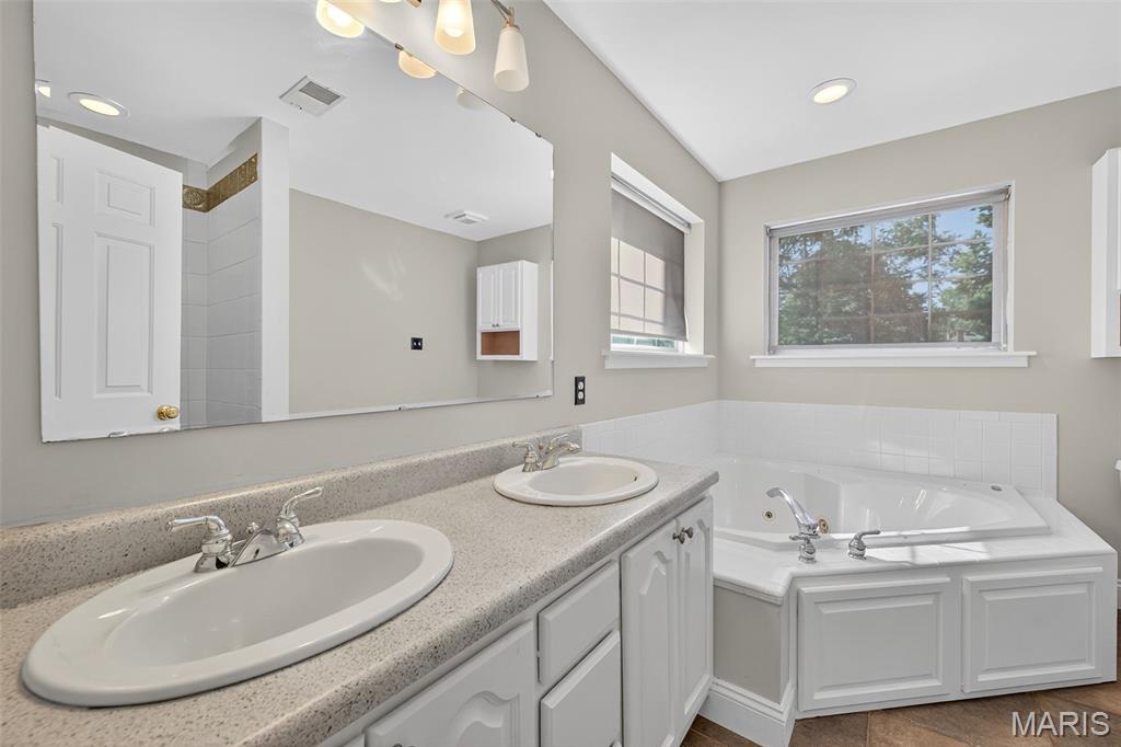 432 Clark Avenue Property Photo 29