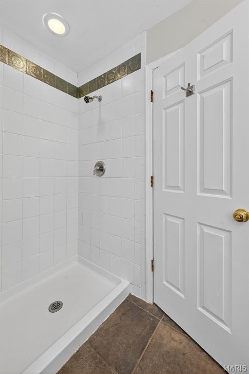 432 Clark Avenue Property Photo 31