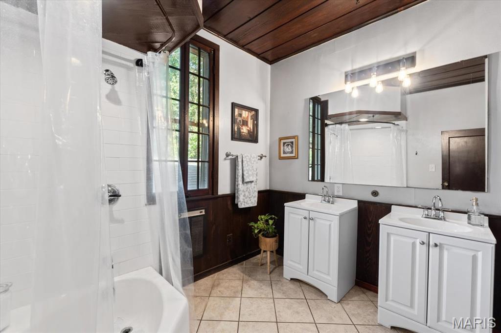 3428 Longview Drive Property Photo 10