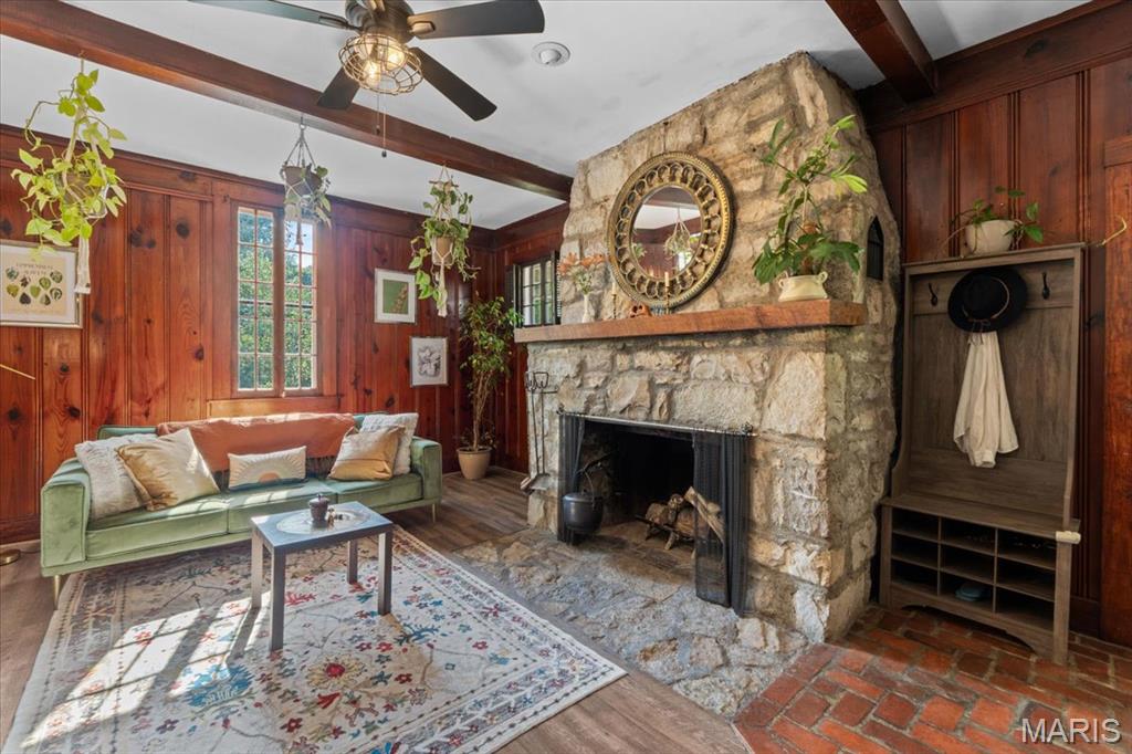 3428 Longview Drive Property Photo 13