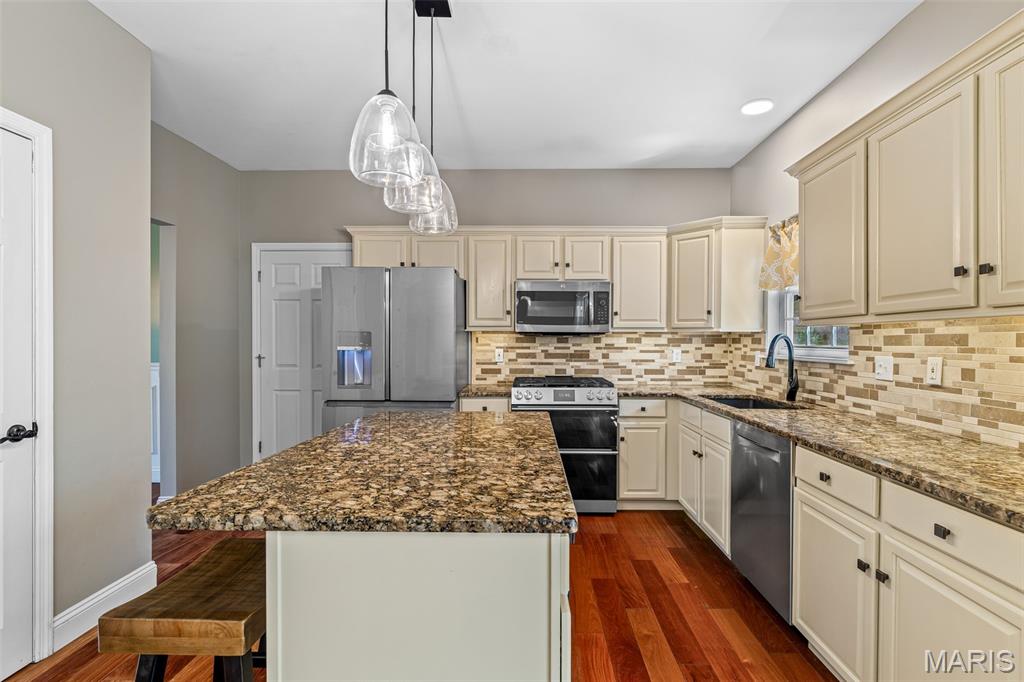 13242 Shady Green Drive Property Photo 16