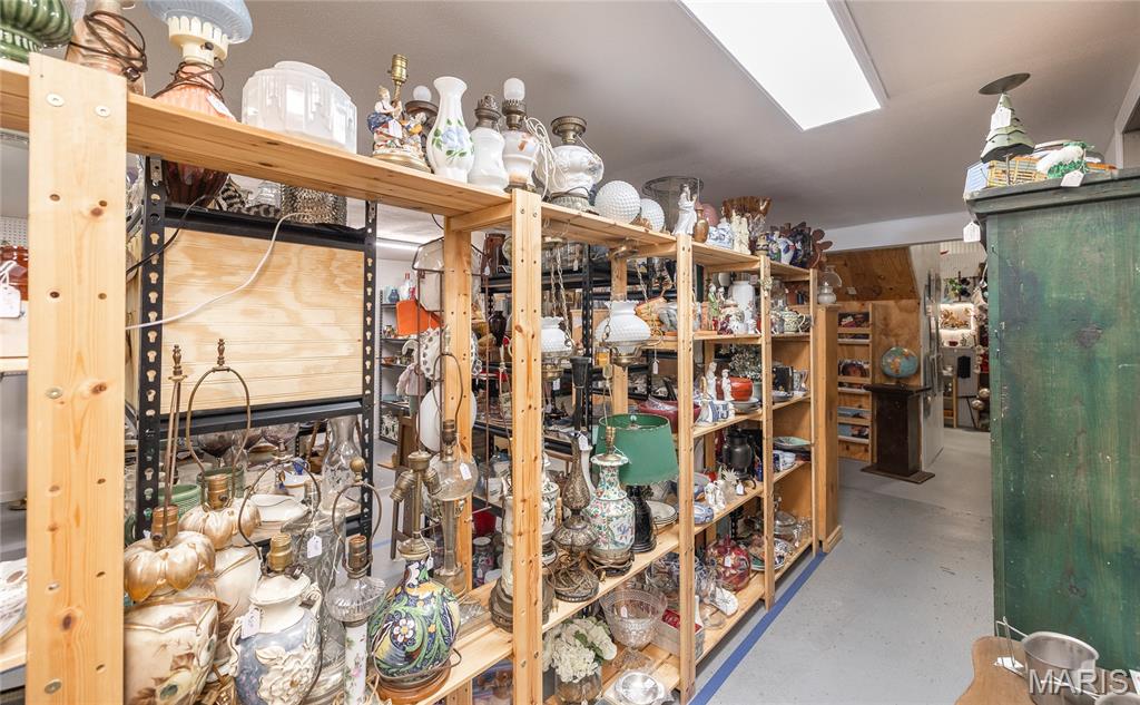 595 Doolittle Outer Road Property Photo 10