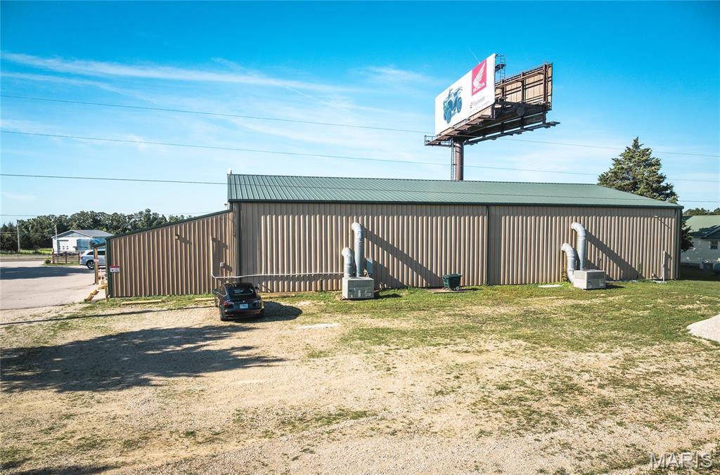 595 Doolittle Outer Road Property Photo 30