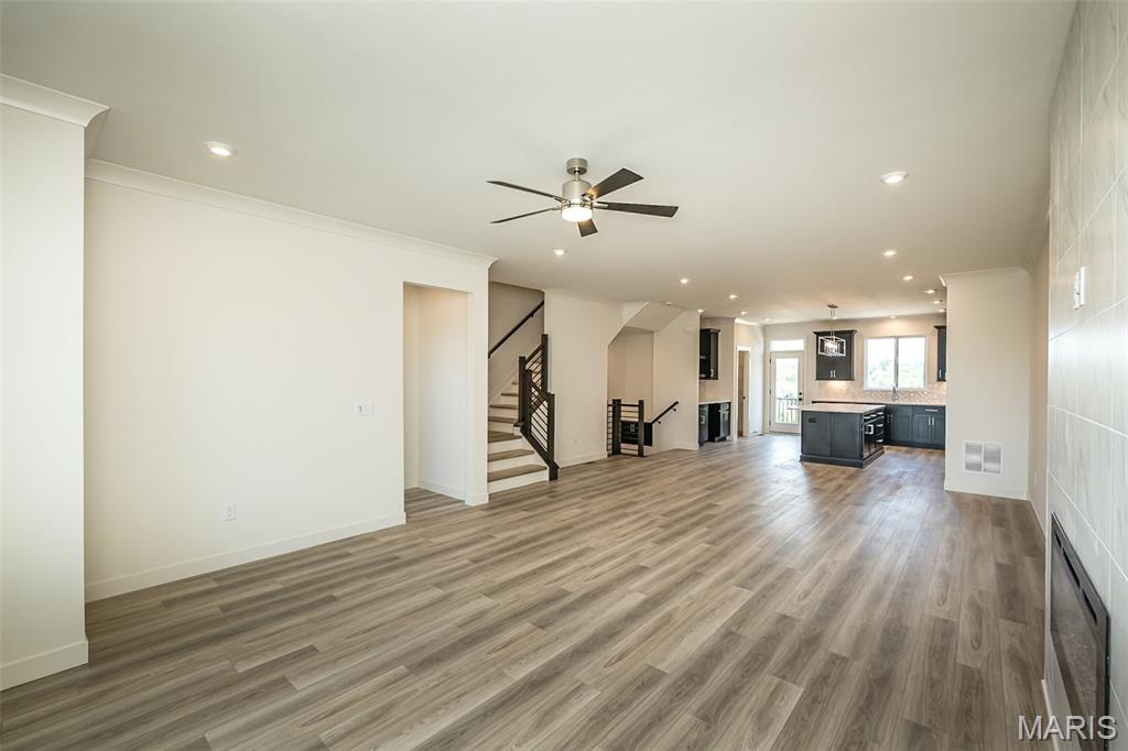 8975 Eager Road Property Photo 17