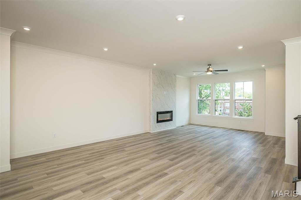 8975 Eager Road Property Photo 21