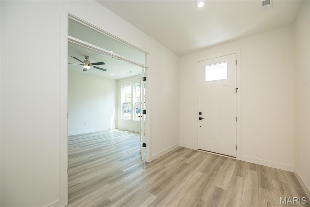 8975 Eager Road Property Photo 23