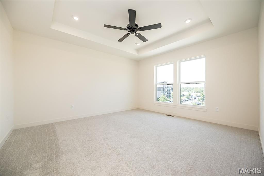8975 Eager Road Property Photo 26
