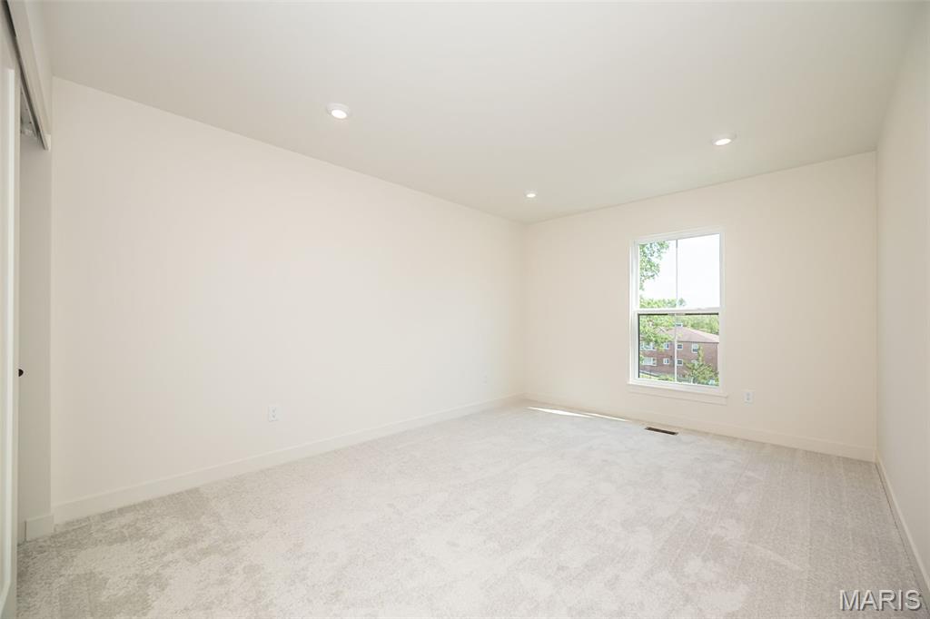 8975 Eager Road Property Photo 39