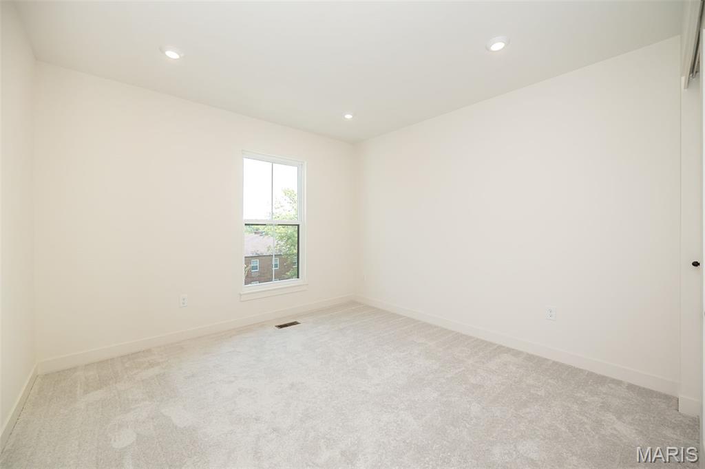 8975 Eager Road Property Photo 40