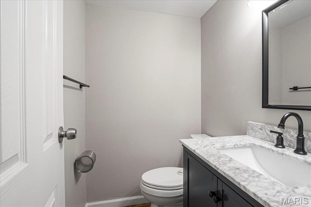 1001 Lafayette Court Property Photo 11