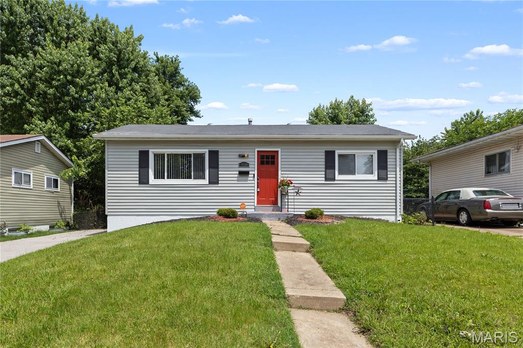 10504 Duke Drive Property Photo 1