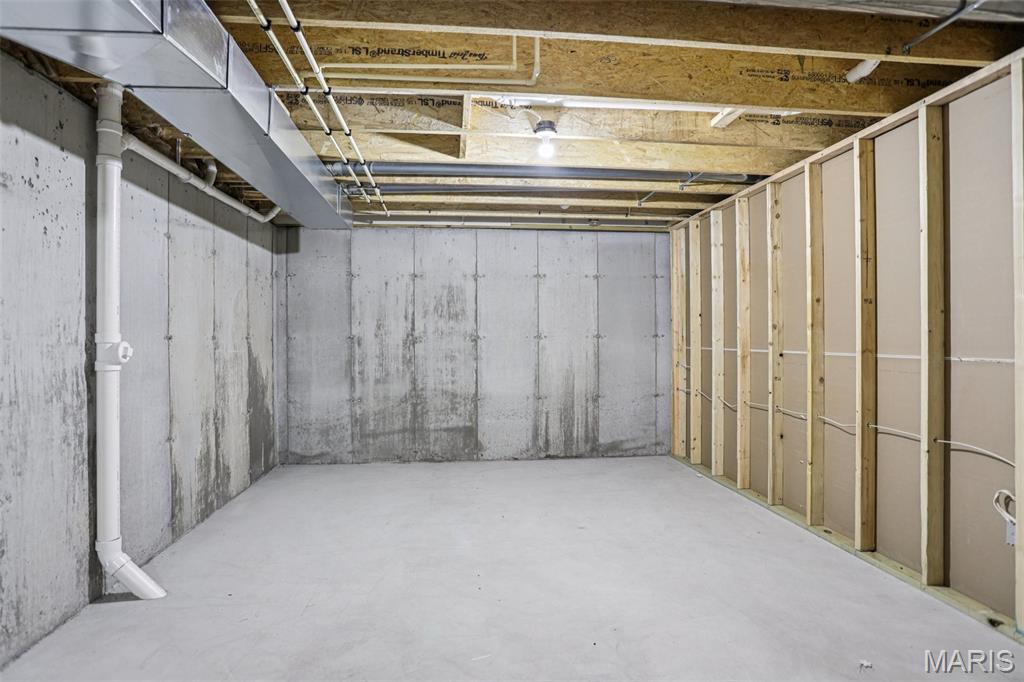 228 Keaton Woods Drive Property Photo 33