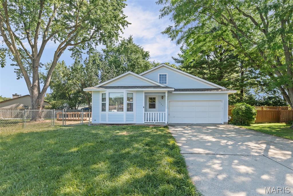 1520 Royal Oak Court Property Photo 1