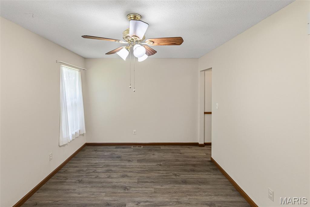 1520 Royal Oak Court Property Photo 15